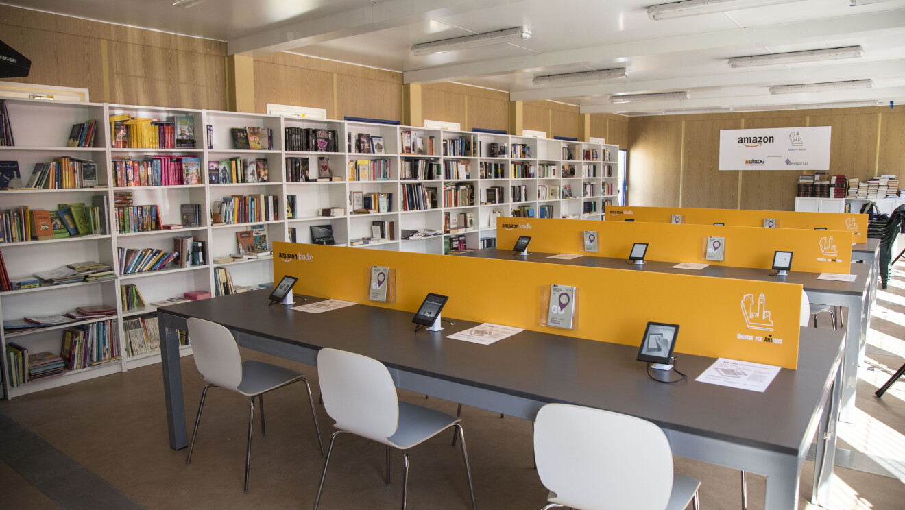 Amatrice library inside