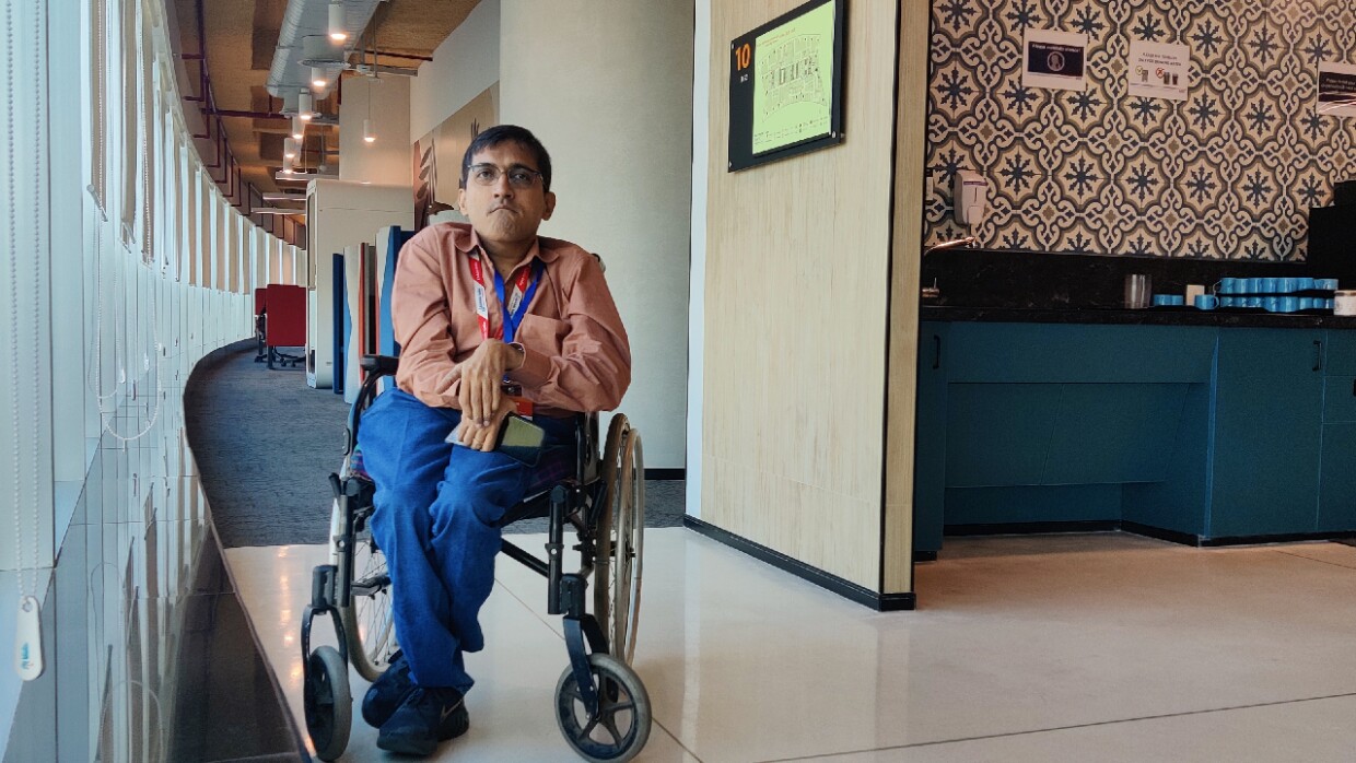 Sayomdeb Mukherjee aka Den – Fighting disabilities with help of Amazon’s Alexa