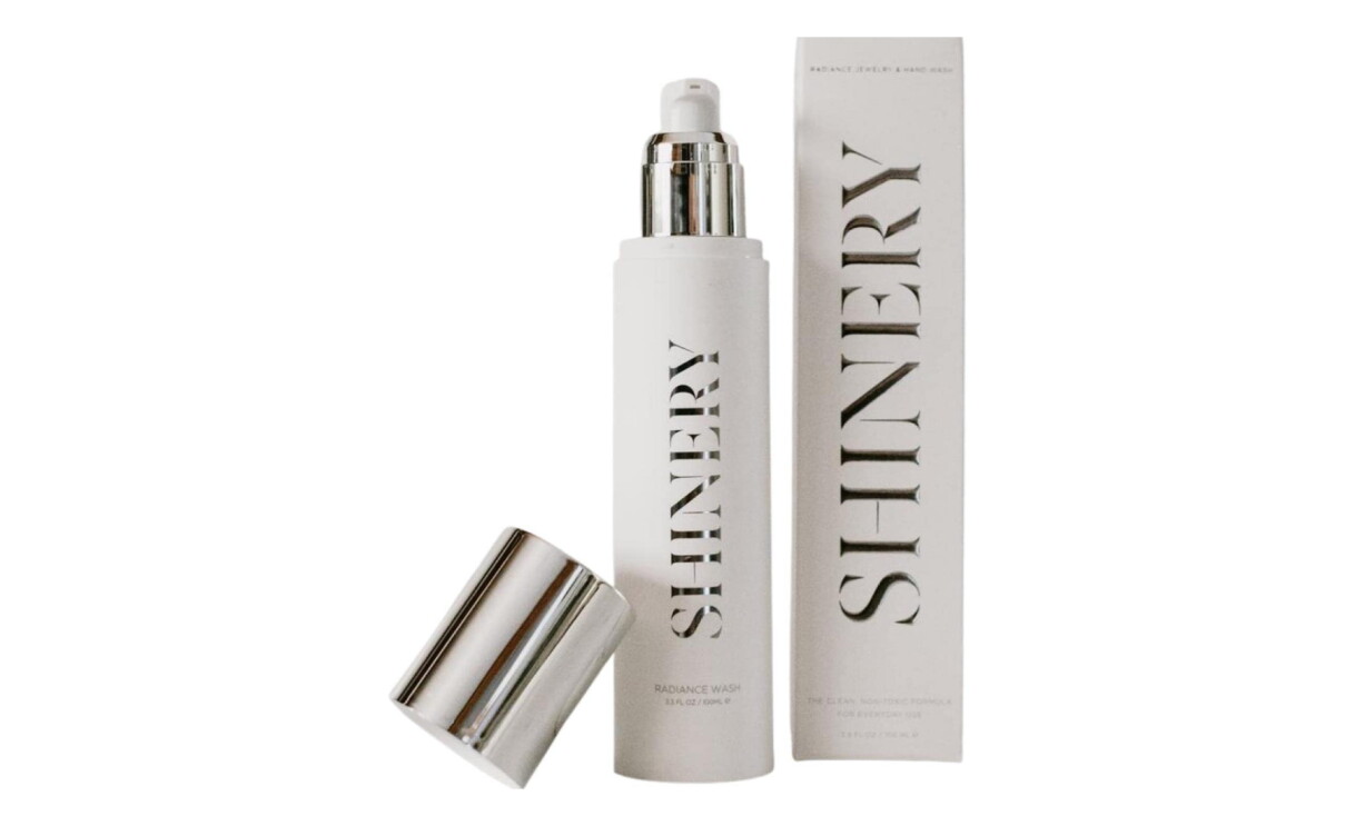 A product image of a jewelry cleaner from Shinery.