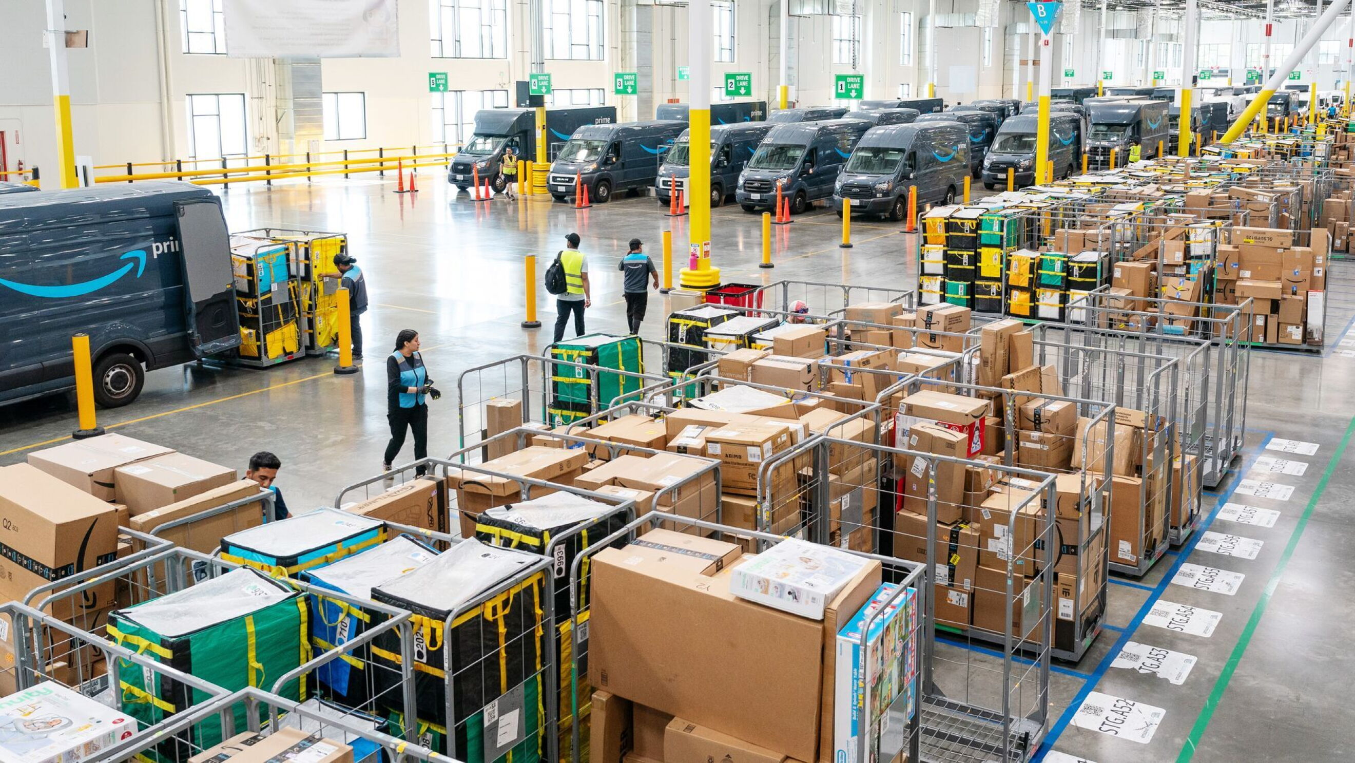Amazon delivery station