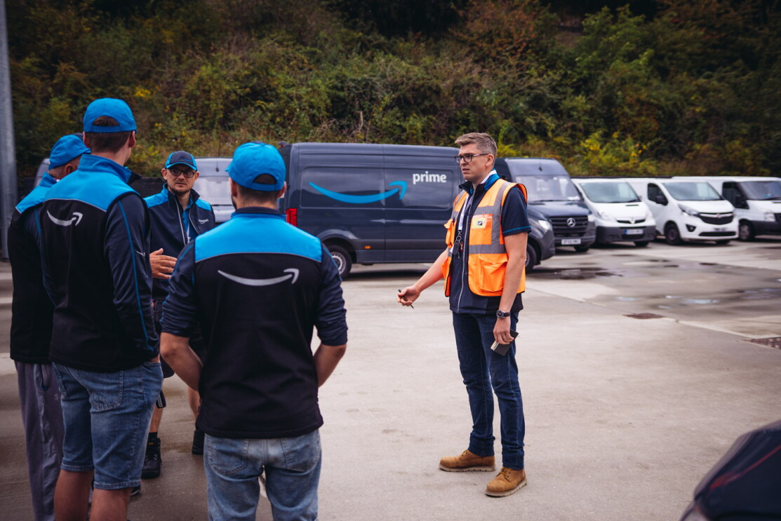 Ed Hattersley, founder of Warrior Logistics, talking to drivers. 