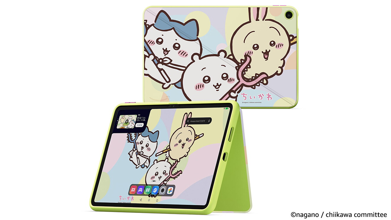 開いた状態で立て、画面を見せたタブレット。同じ商品の背面がその上側に配置されている。画面と背面に同じキャラクターのイラストが見える。