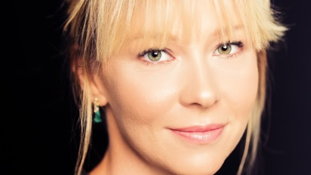 Aleksandra Przegalińska headshot