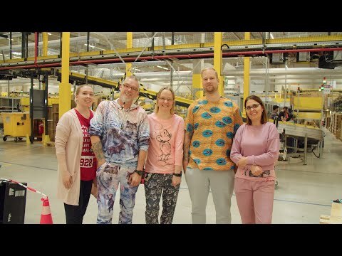 Amazon Mitarbeiter:innen zeigen Solidarität mit krebskranken Kindern
