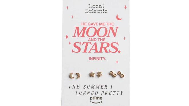 耳环的形象包装,“他给了我月亮和星星。∞”上显示它。