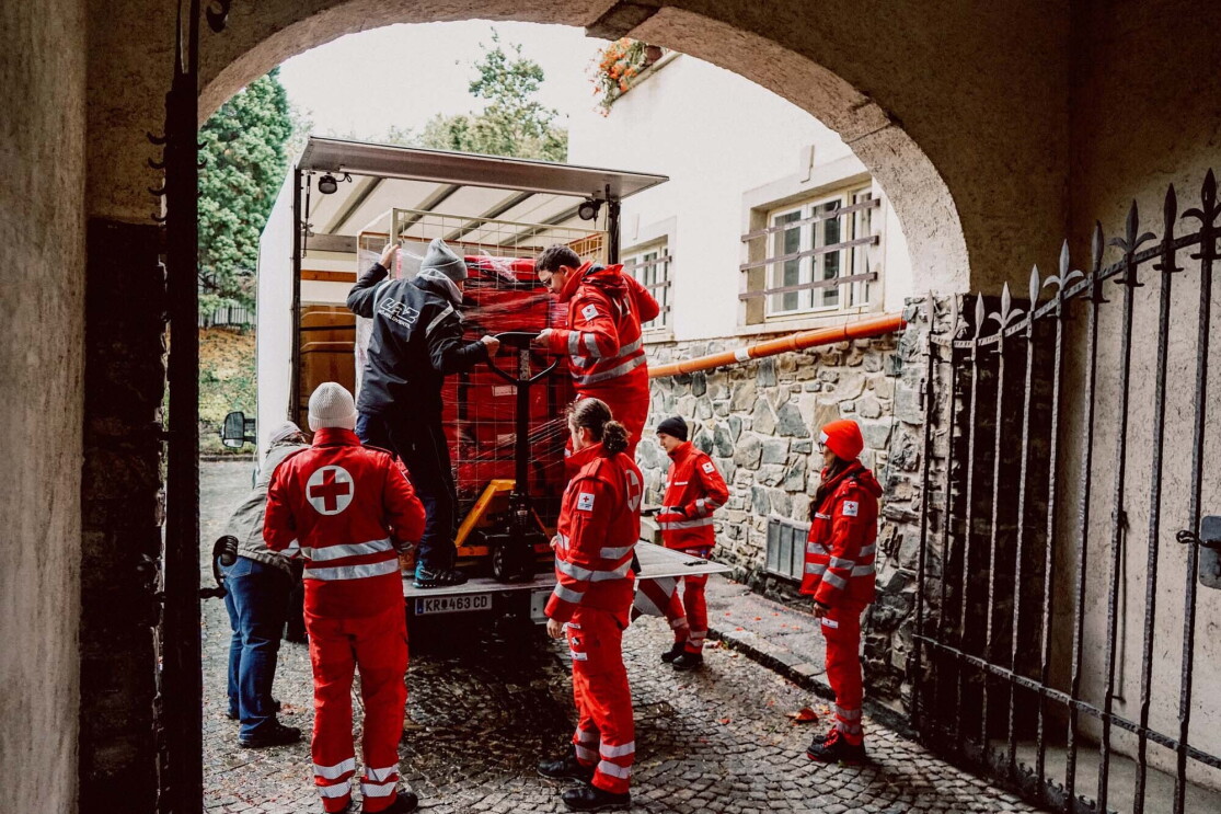 So engagiert sich Amazon sozial in Deutschland und Österreich
