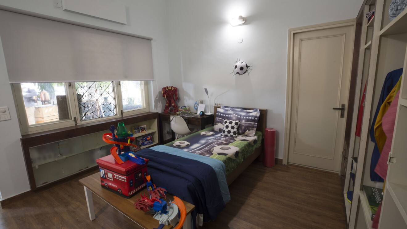 Boys room festive home