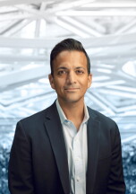 Dr. Vin Gupta Headshot