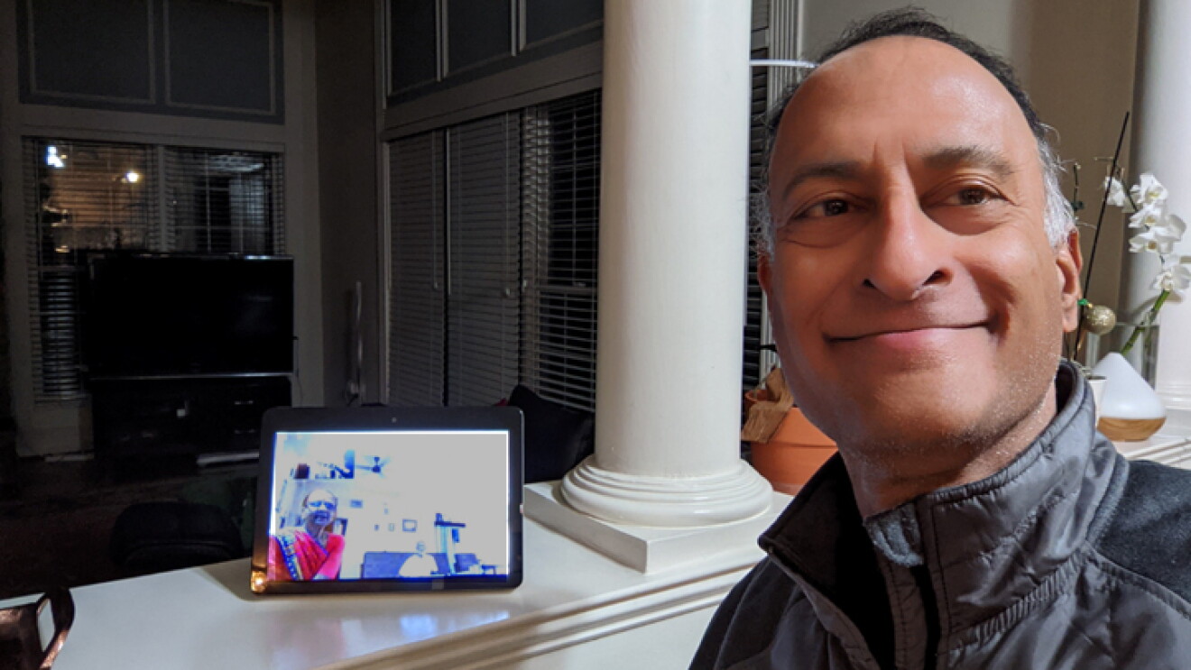 An Echo device showing two individuals speaking to one another.