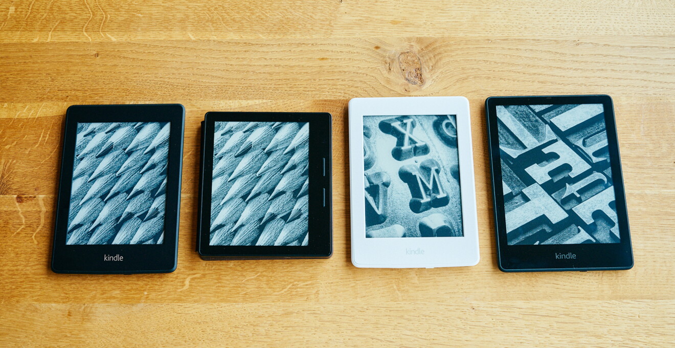 歴代のKindleが並ぶ