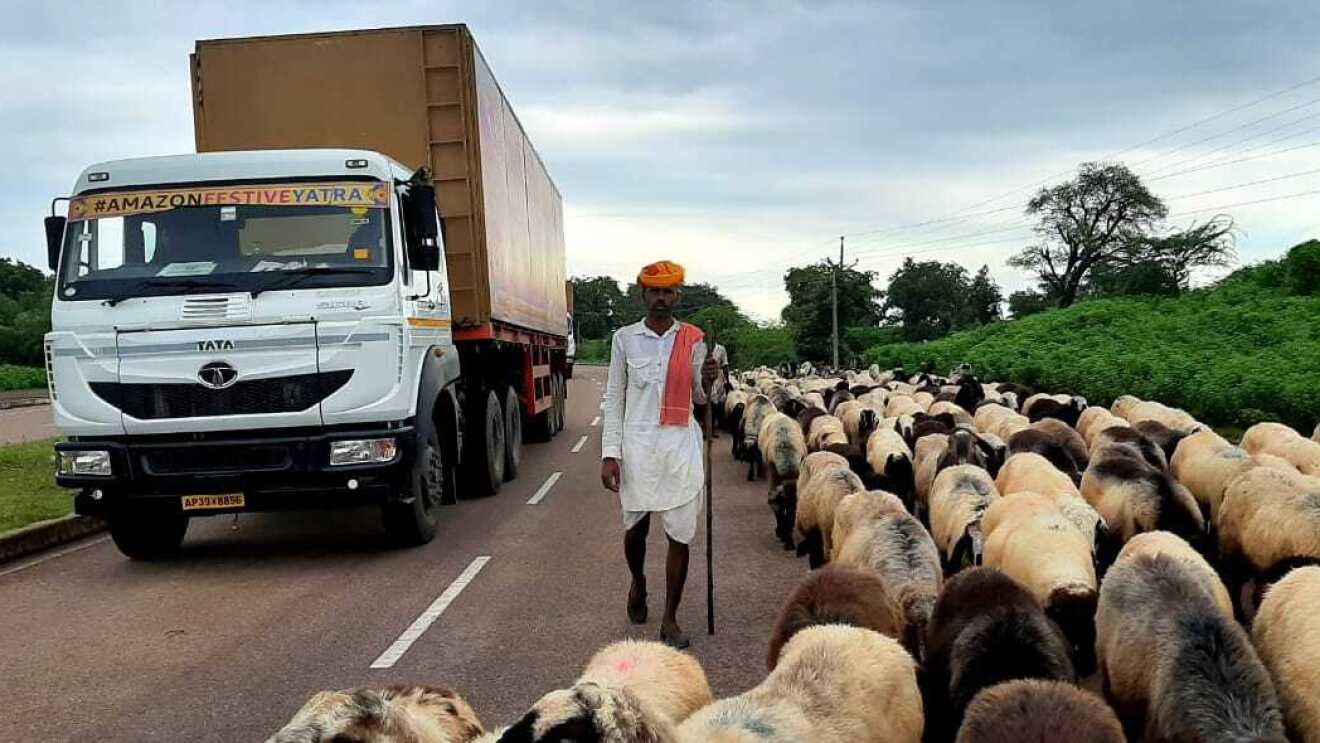 Festiev Yatra villagers on the way