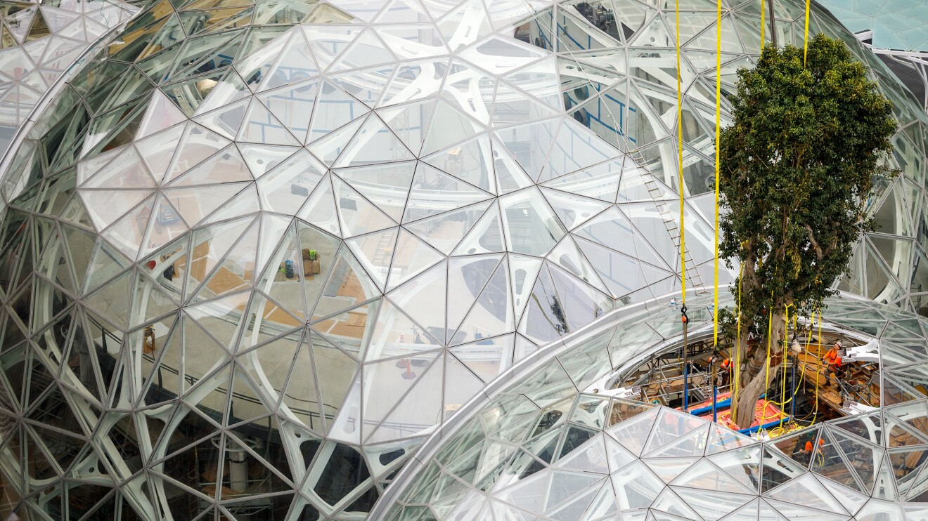 An image of the Spheres feature described below.