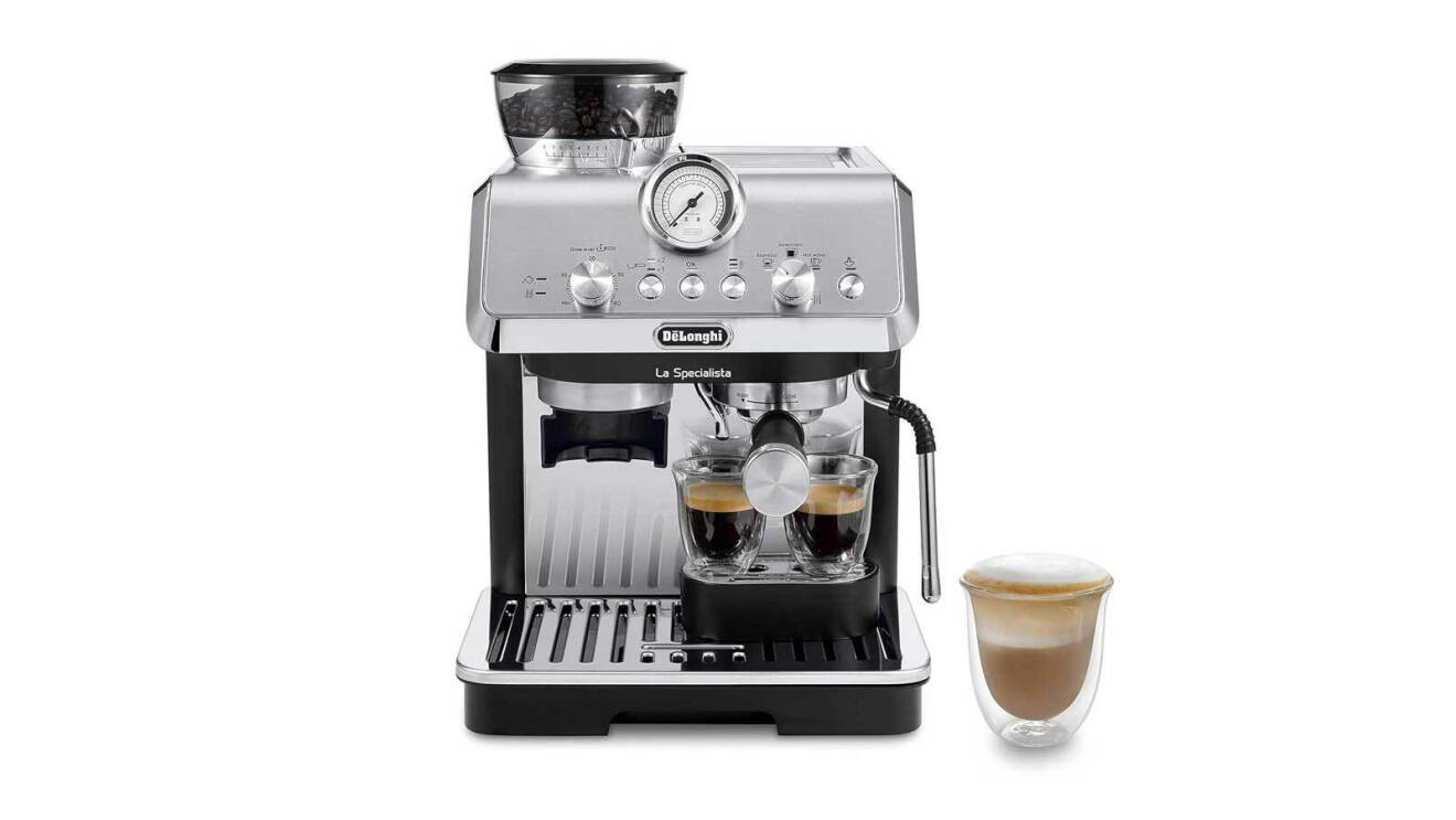 An image of the De'Longhi espresso machine with a cup of frothy espresso next to it.