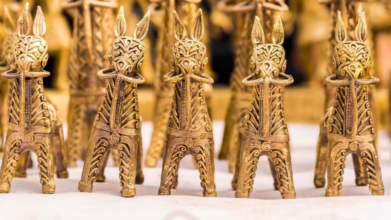 horse shaped idol image