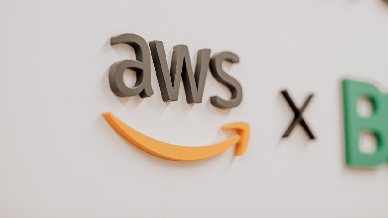 AWS logo Munich banner