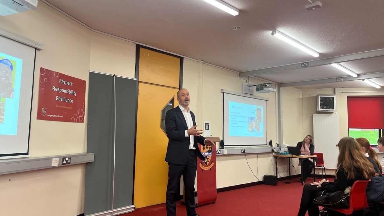 John Boumphrey addressing Lochgelly high school pupils.jpg