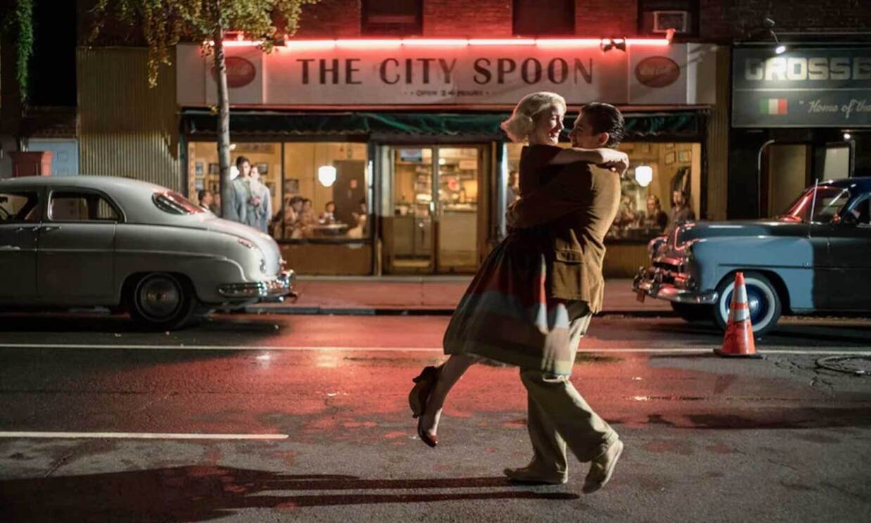 An image of the outside of La Bonnbiere, featured in the marvelous mrs maisel