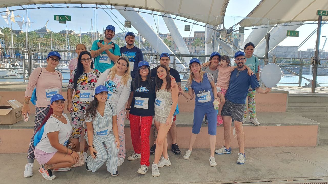 amazon employees doing the Pigiama Run for Goes Gold