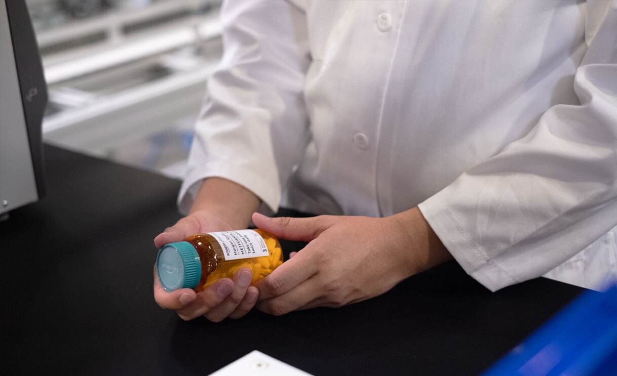 An image of Andrew Vo, an Amazon pharmacist.