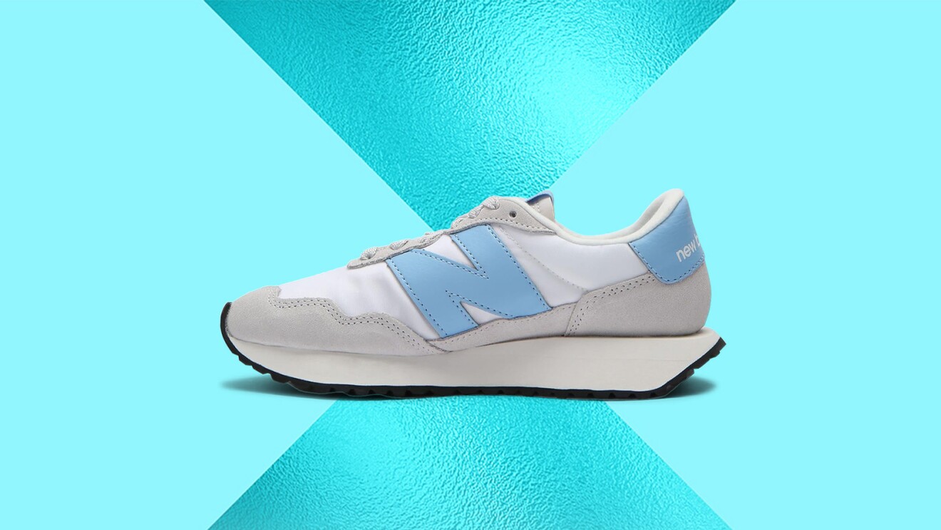 New Balance Women's 237 V1 Classic Sneaker