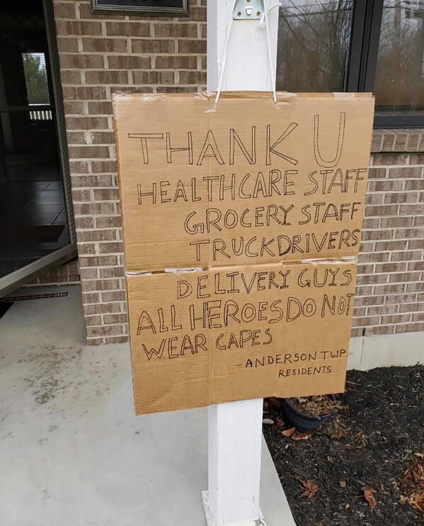 A customer note of thanks to Amazon delivery drivers