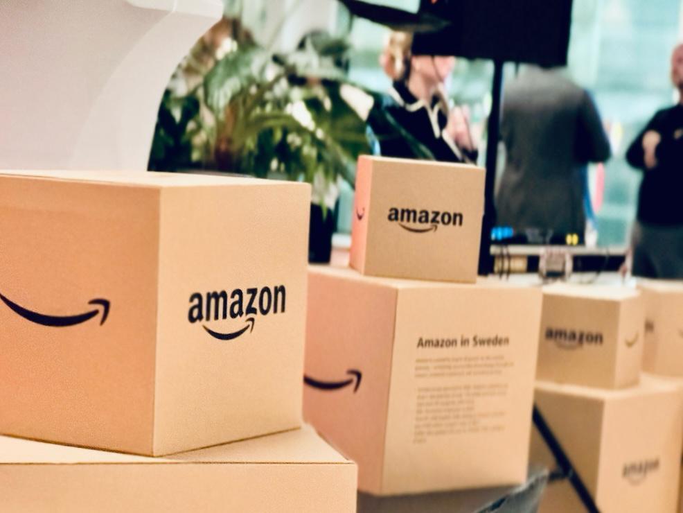 SE anniversary boxes-3-year.jpeg