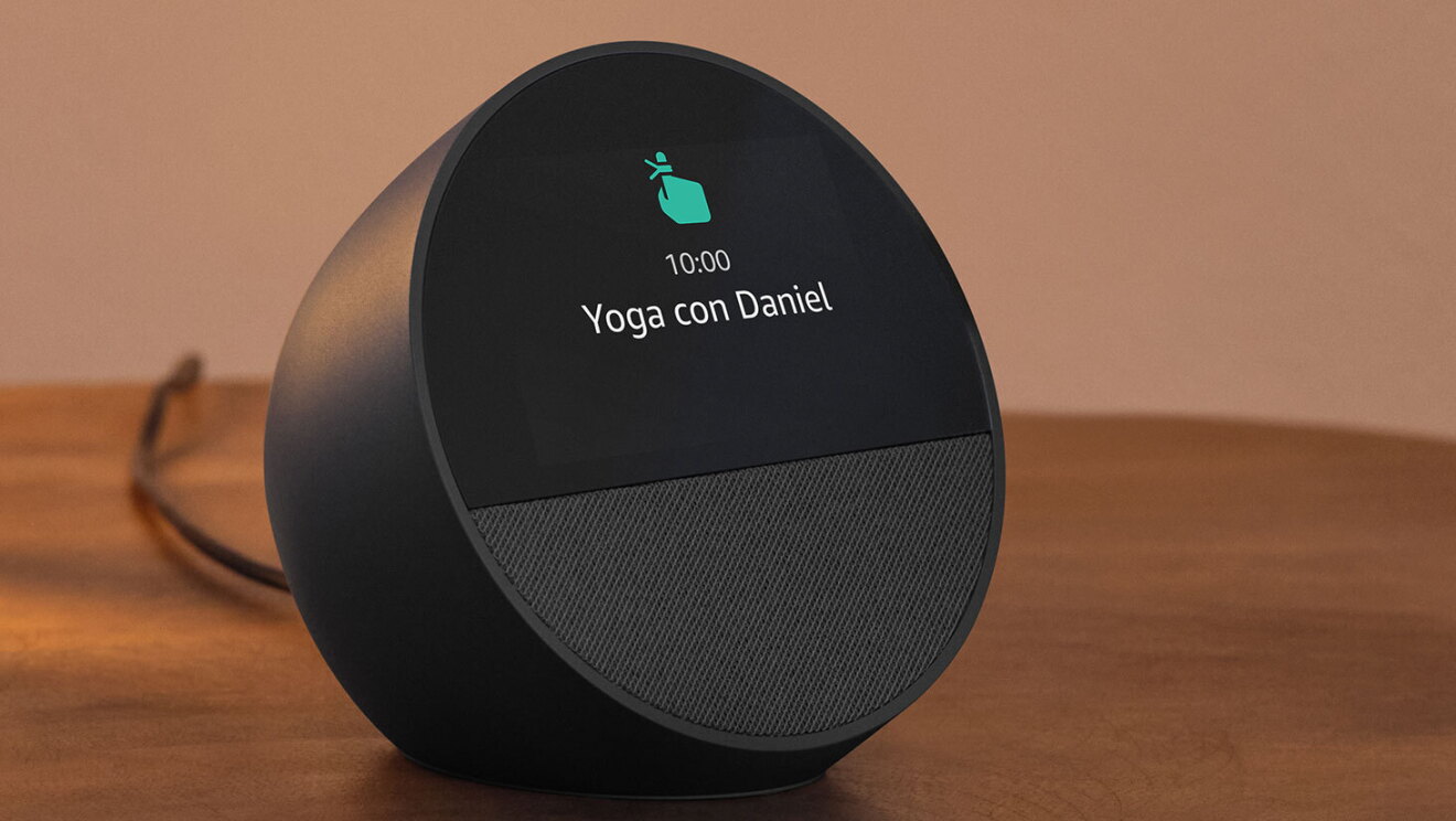 Echo Spot, nuova sveglia intelligente con Alexa