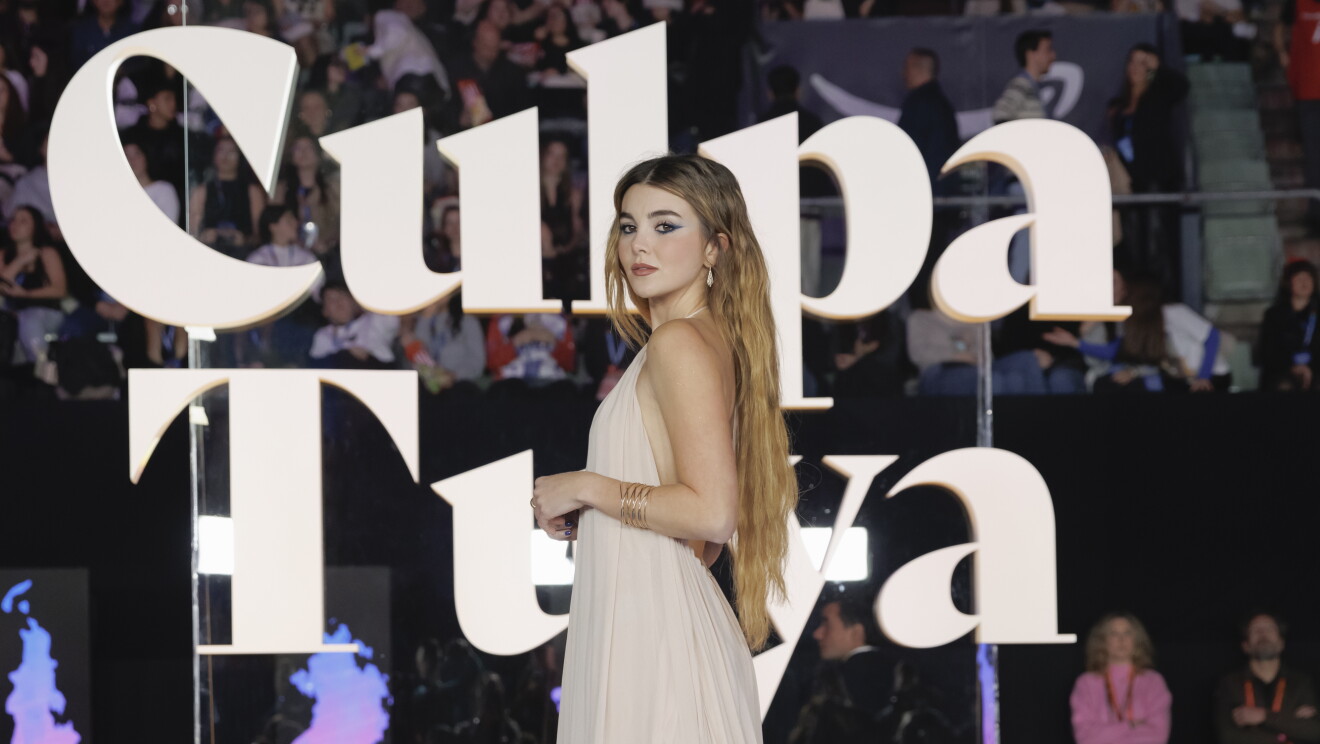 Alex Béjar en la premiere de Culpa Tuya en Vistalegre