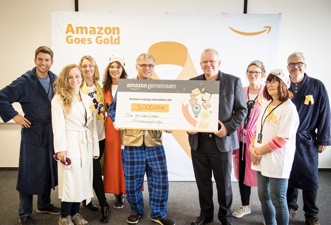 Gruppenbild: Spendenübergabe