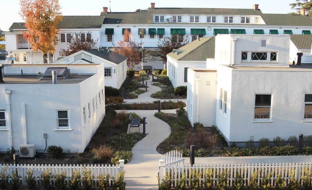 An image of the view of the Culver Studios mansion grounds from the Amazon office window