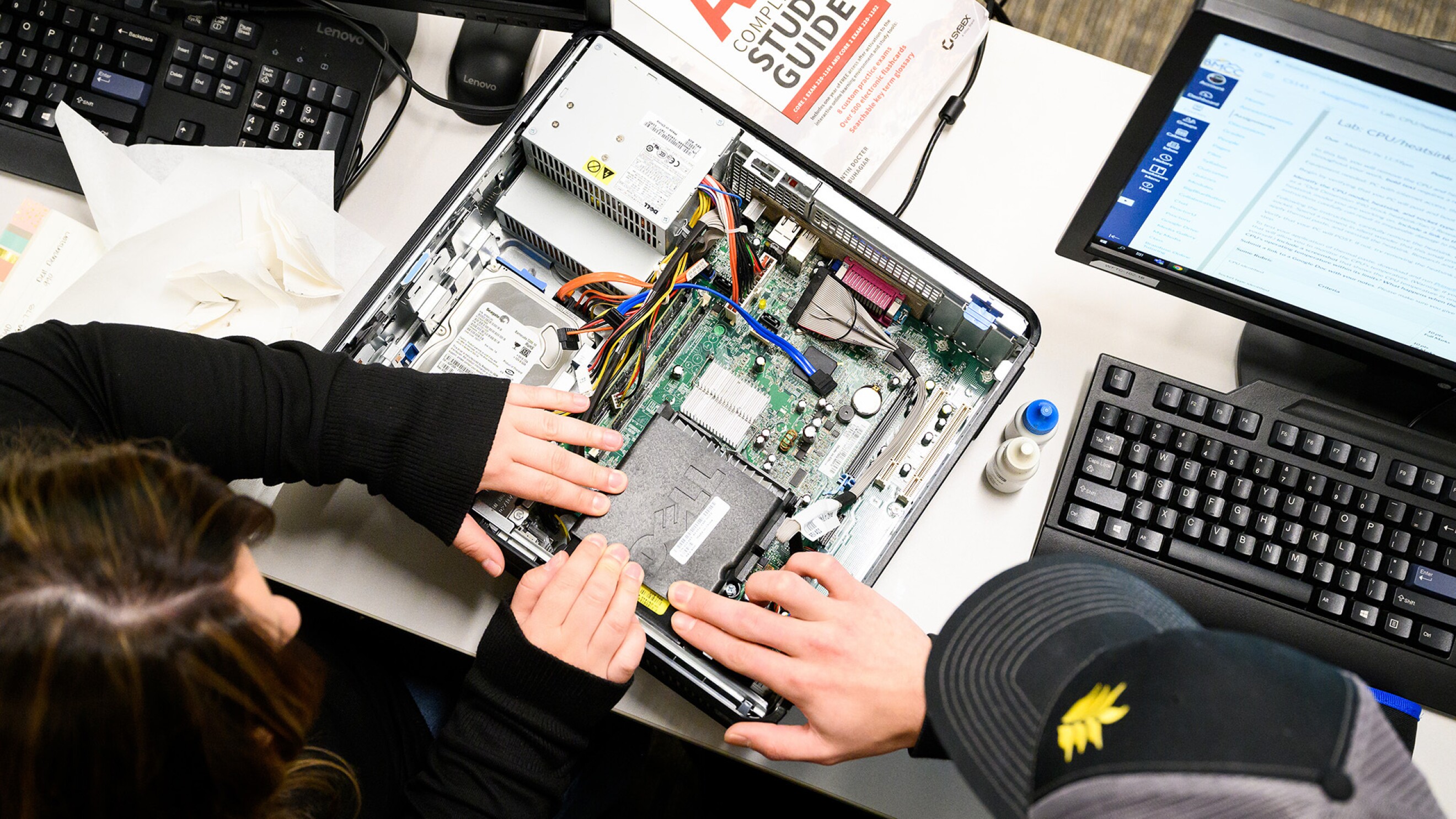 AWS helped me learn how to build a computer from scratch. Here's how ...