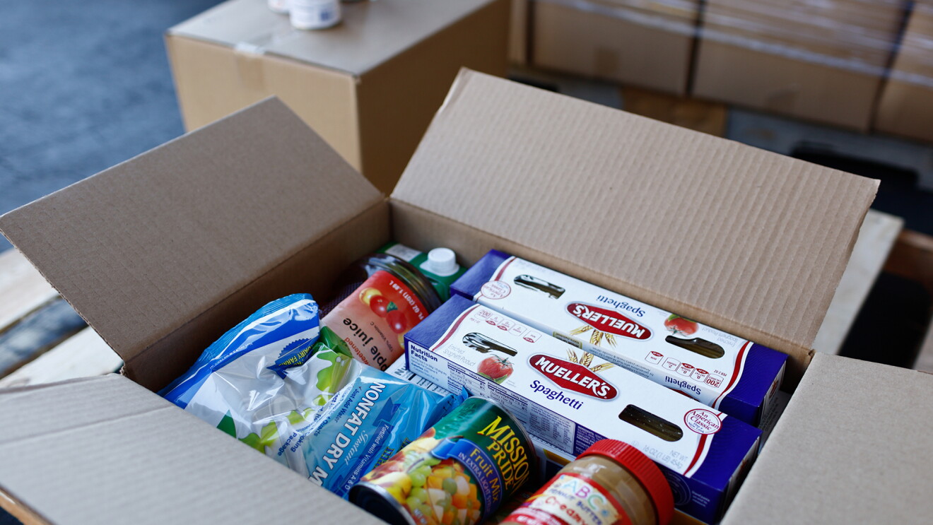Amazon flex drivers help deliver food shelf items to underserved and vulnerable neighbors
