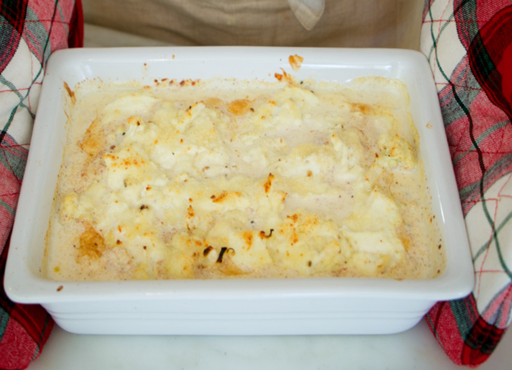 An image of stoemp, a popular dish in Belgium that mixes potatoes with vegetables. 