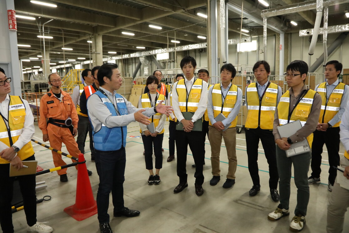 トヨタ多治見サービスセンターとの「企業間交流プログラム」を実施