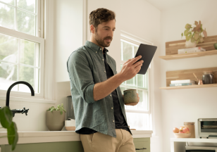 Fire HD 8 Lifestyle 1