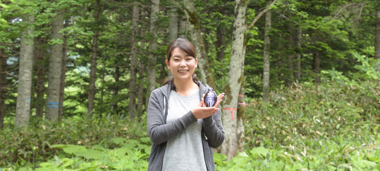 村のシンボルからシロップを生産