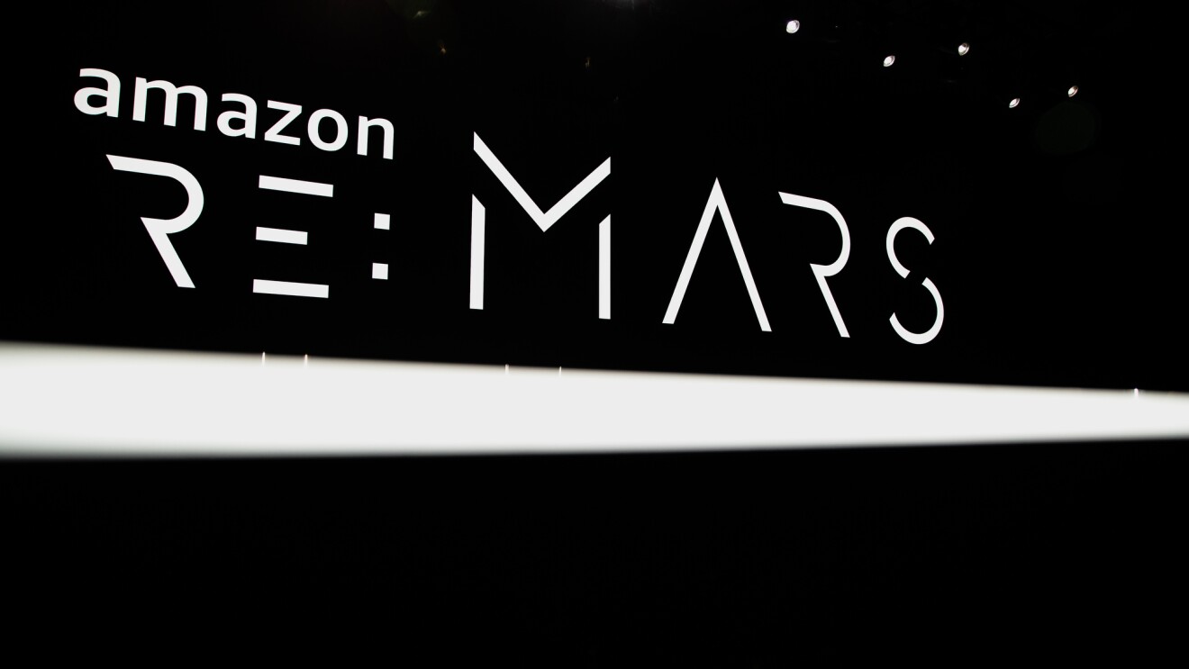 Live From Las Vegas It S Re Mars 19 Live From Las Vegas It S Re Mars 19