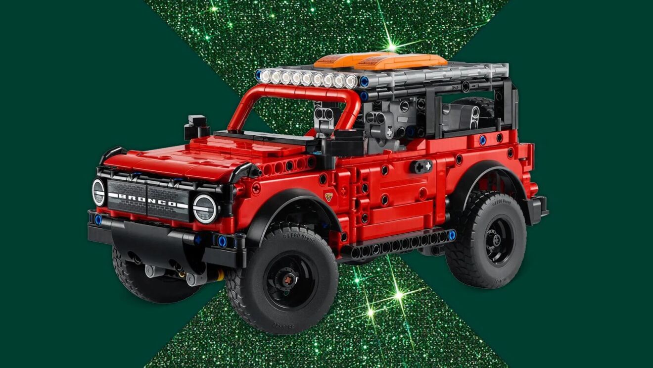 Detailed LEGO recreation of classic Ford Bronco off-road vehicle
