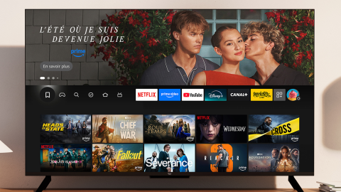 Écran de télévision affichant la page d'accueil Prime Video de 'L'Été où je suis devenue jolie'