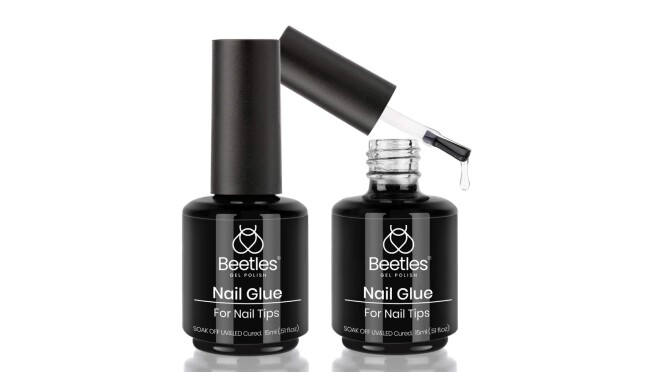 产品图片的影响者最喜欢的美容购买。