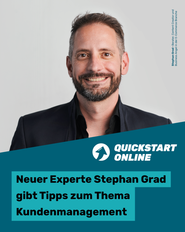 E-Commerce- und Quickstart Online-Experte Stephan Grad lächelt in die Kamera.