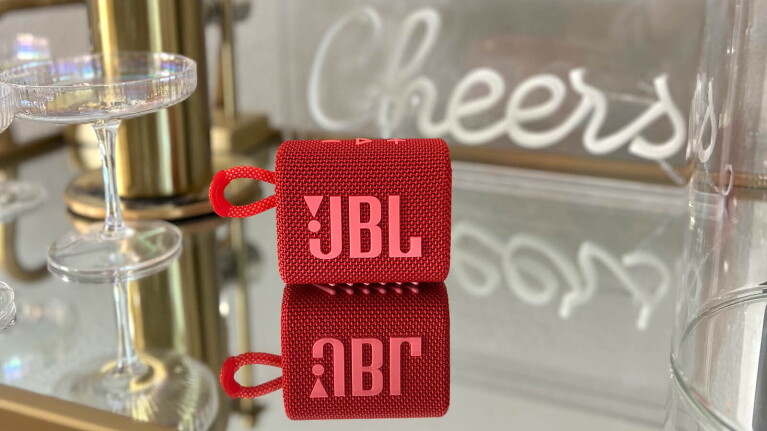 An image of a Valentine’s Day product available on Amazon recommended by lifestyle influencer Ashlan Sorenson.