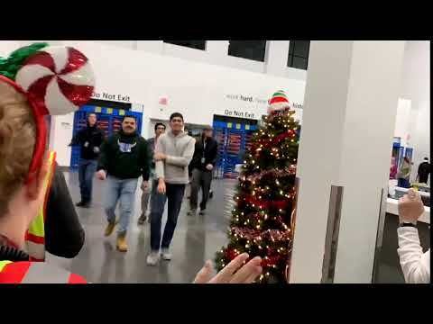 Amazon associates are welcomed to work on Cyber Monday