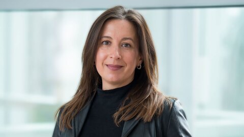 贾丝廷黑斯廷斯的头像。