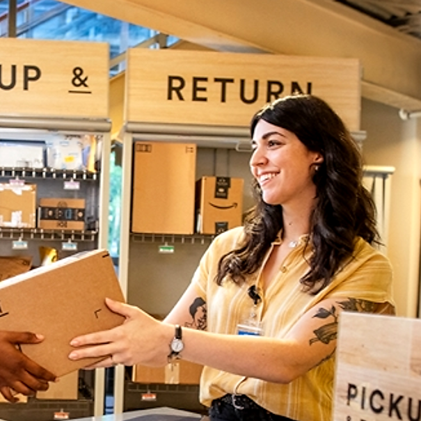 Amazon ed Enilive: ritiri e resi nelle stazioni di servizio in tutta Italia