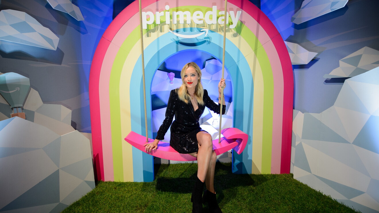 Laura Whitmore on the photo booth 