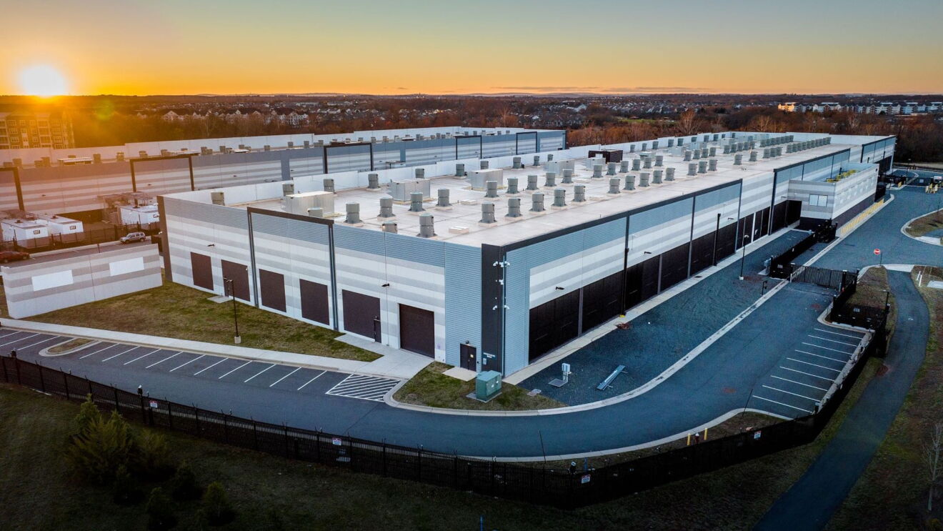Exterior of an AWS data centre 