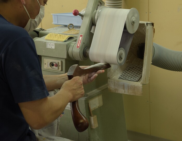 幸福を届けるハンガー
老舗三代目の挑戦