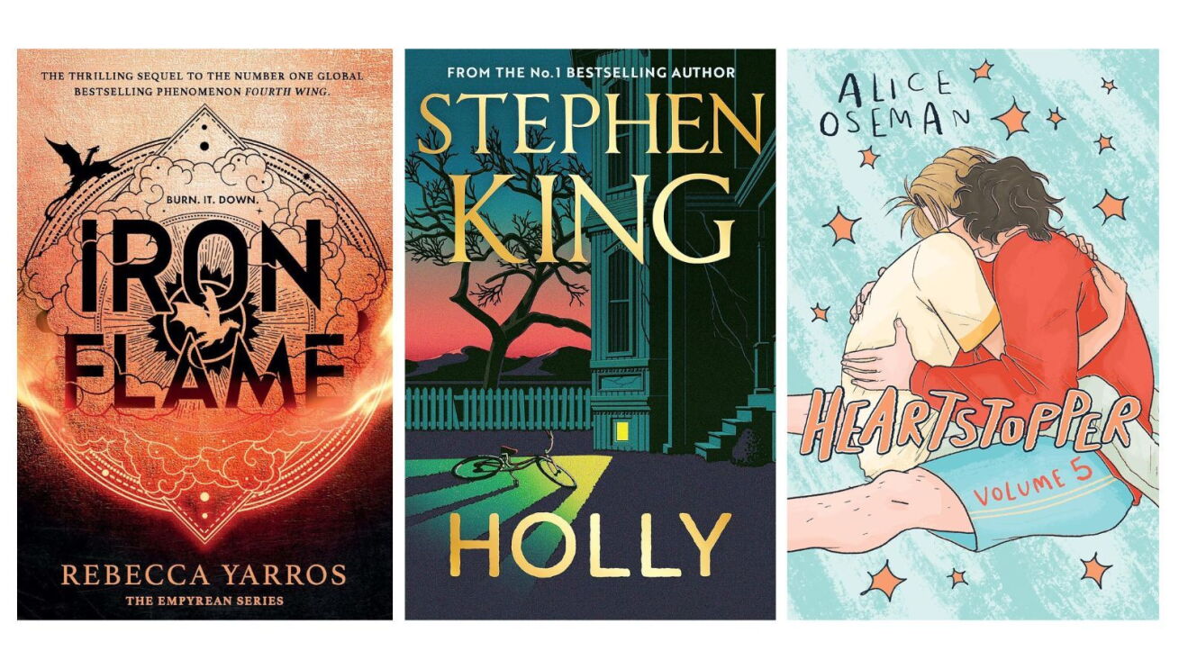 Iron Flame The Empyrean Book 2 by Rebecca Yarros, Holly, Heartstopper Volume 5