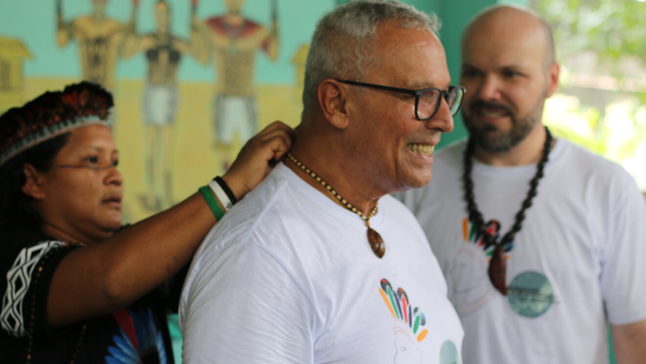 Galeria de fotos da iniciativa Amazon, AWS e IAT na aldeia Waikiru